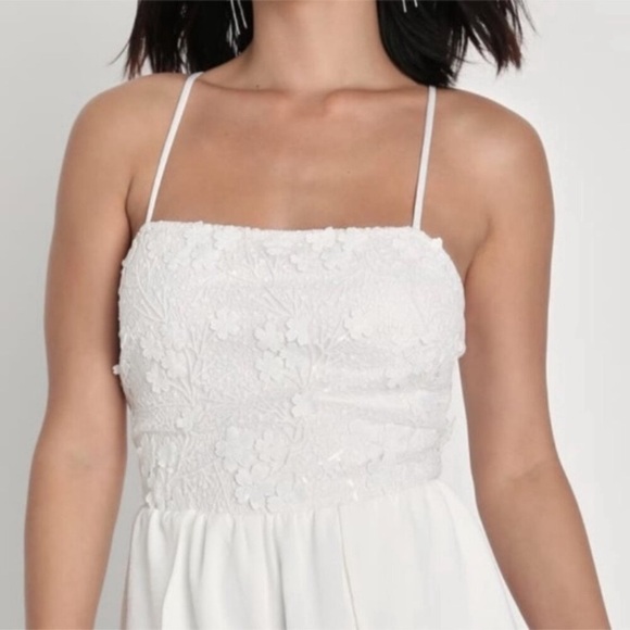 Lulus Elegant White Lace Romper size M - Picture 7 of 7